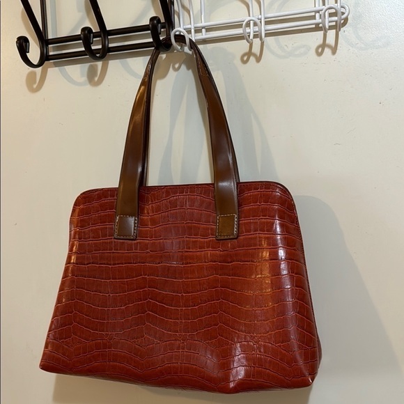 Jones New York Faux Crocodile Terracotta Shoulder Bag with brown straps! - Picture 2 of 13